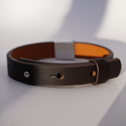 CASUAL ELEGANCE ādas imitācijas rokassprādze