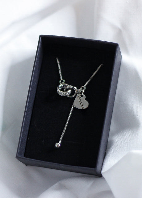 Kaklarota sievietēm AMOR sudraba krāsas ar dāvanu kastīti