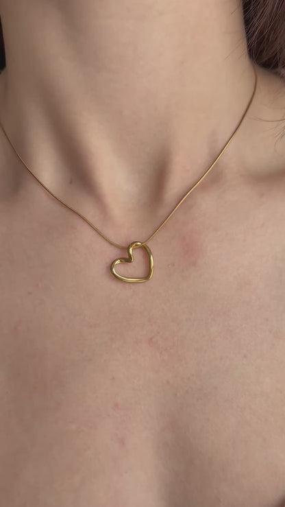 LOVE sieviešu kaklarota