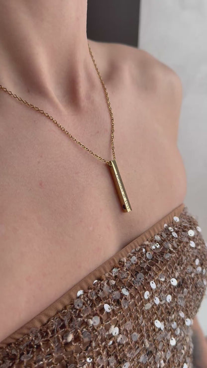 Sieviešu kaklarota ar taisnstūra formas kulonu