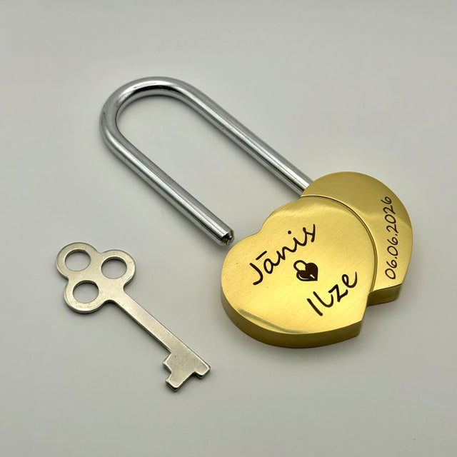 Kāzu slēdzene ar personalizētu gravējumu zelta krāsā